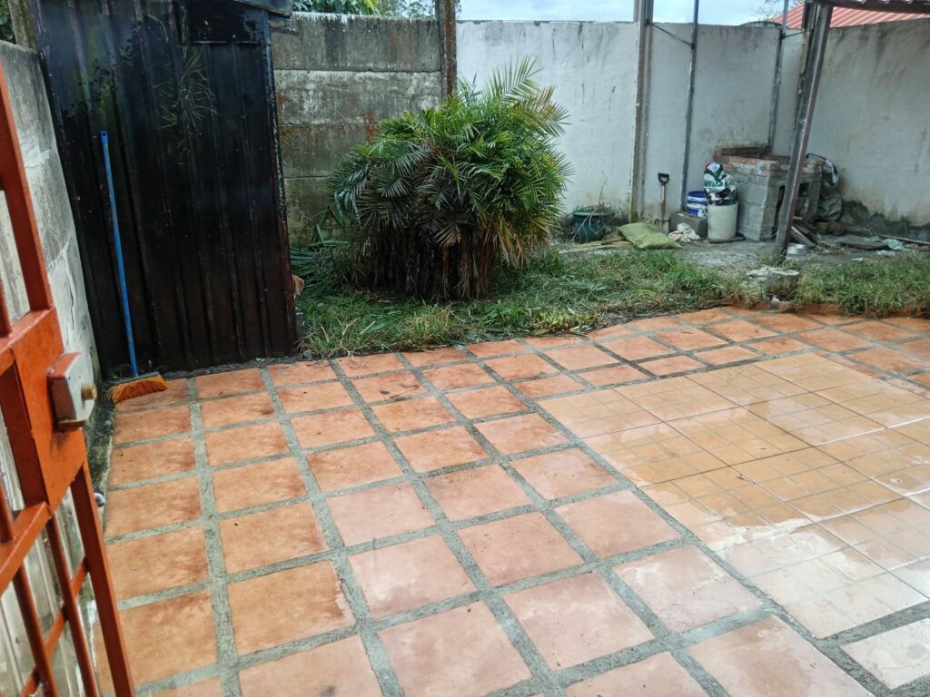 d9cf239f-aa17-4019-b167-283b30925419_wkw773