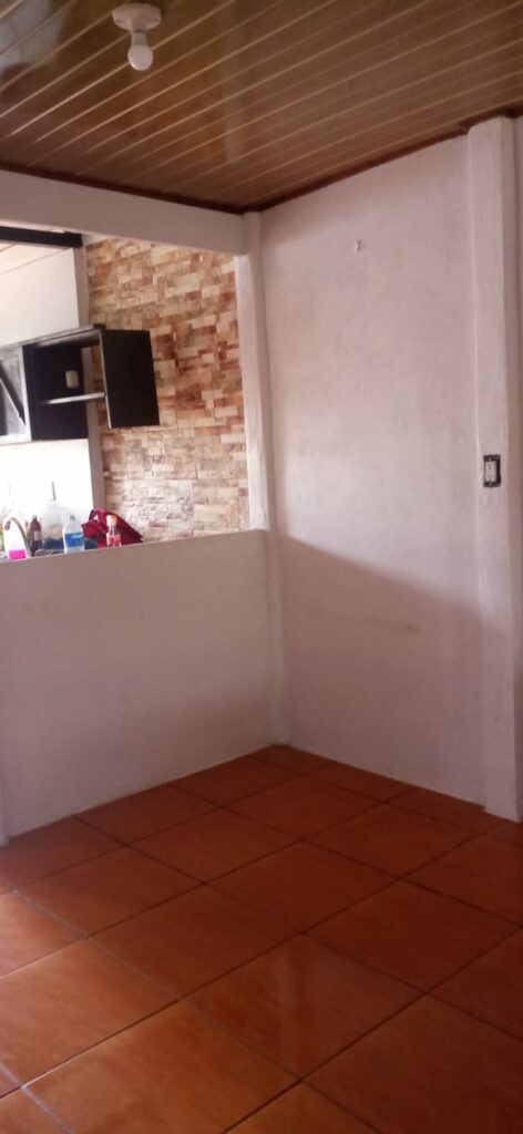 e9e16d6c-6d45-4801-b087-8e8354ad6661_dnxiaz