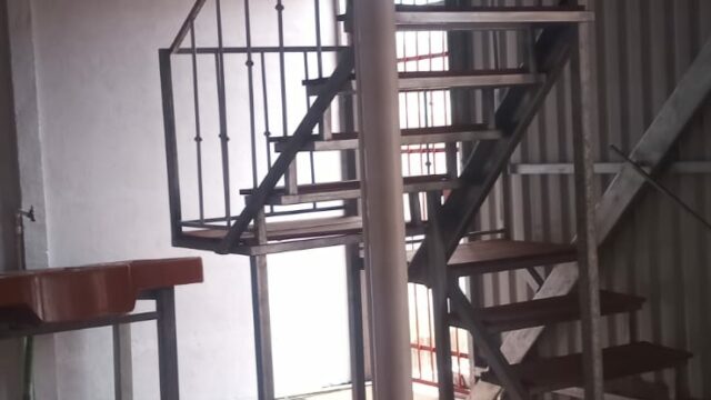 fda04b69-723f-4a9a-b744-02538f031408_cnhm9p